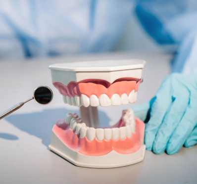 Cosmetic Teeth Reshaping Cosmetic Teeth Reshaping